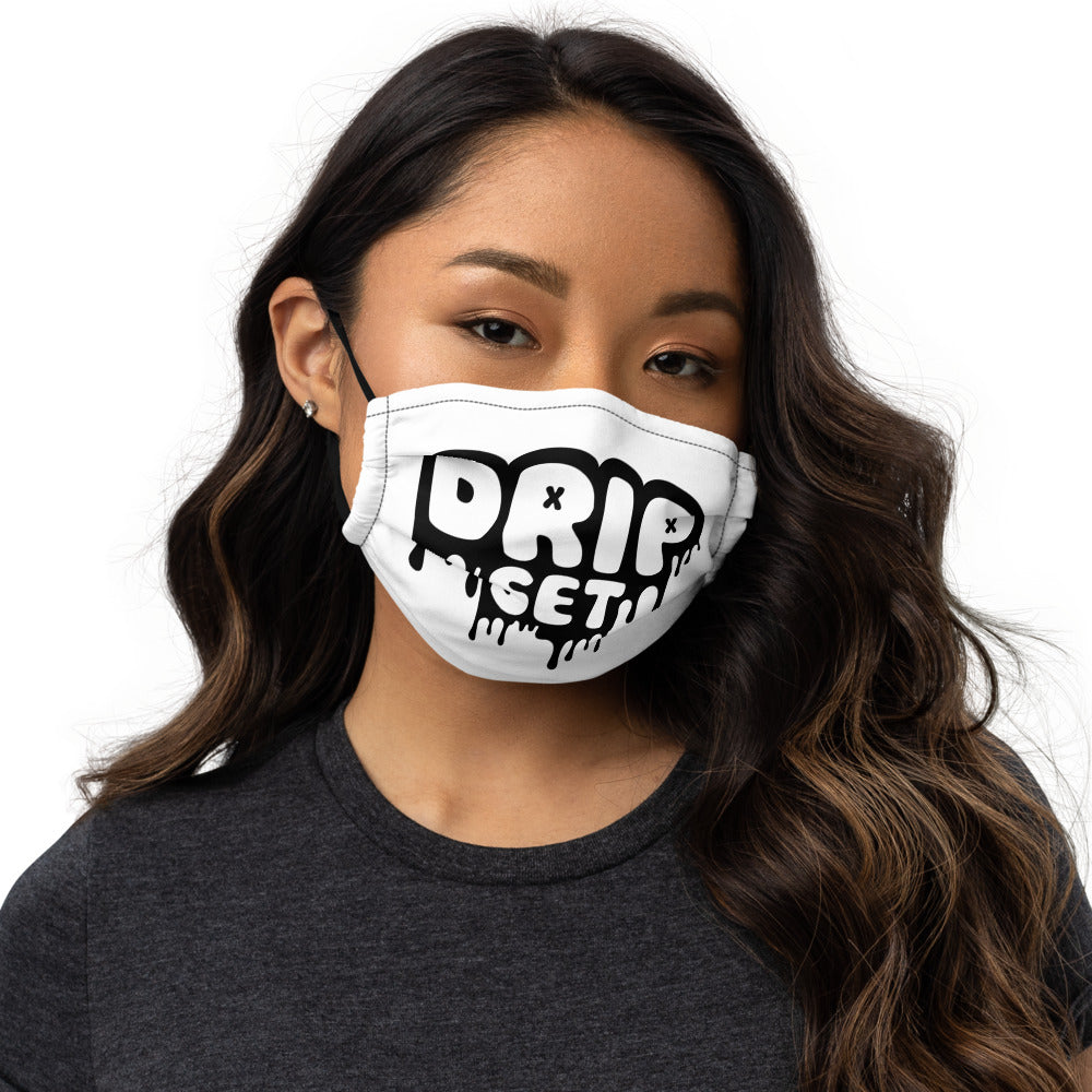 DRIP SET FACE MASK